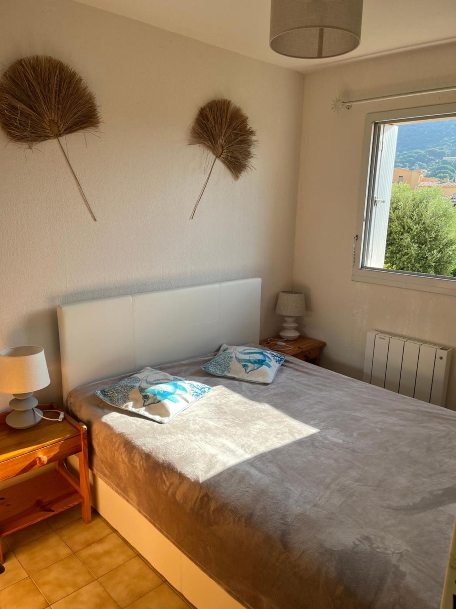 Le Lavandou St Clair Bagian luar foto
