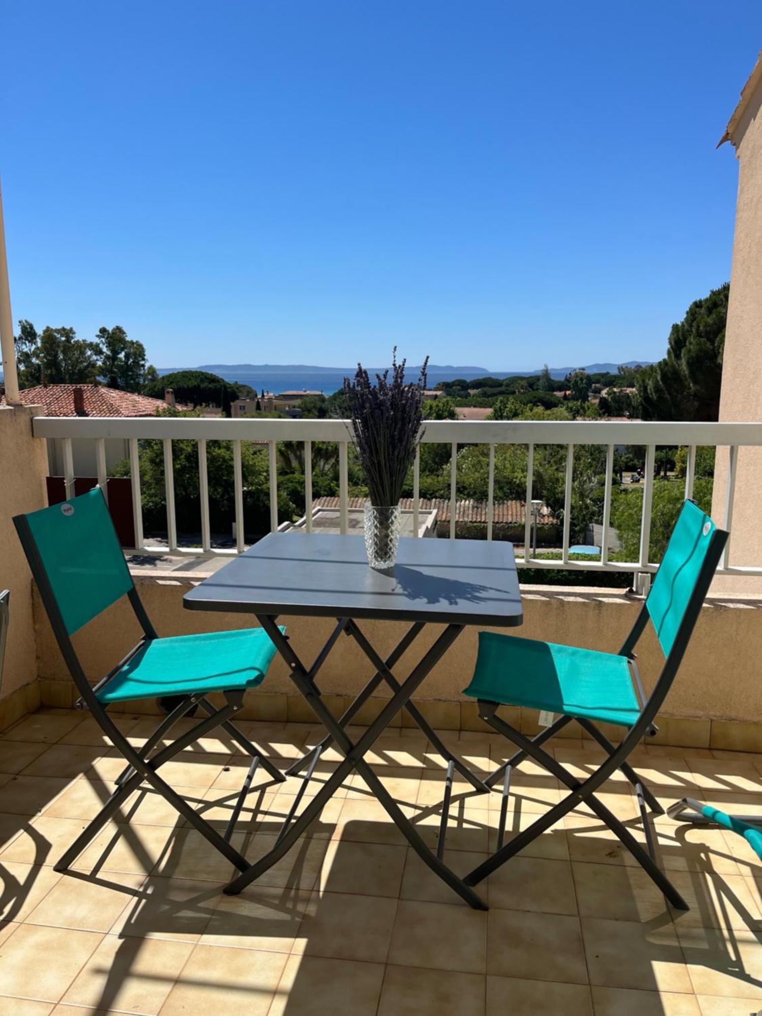 Le Lavandou St Clair Bagian luar foto